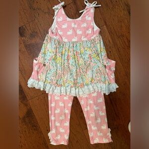 Cheeky Plum bunny Capri pants set. Girls size 10. New cond. Adorable for EASTER!